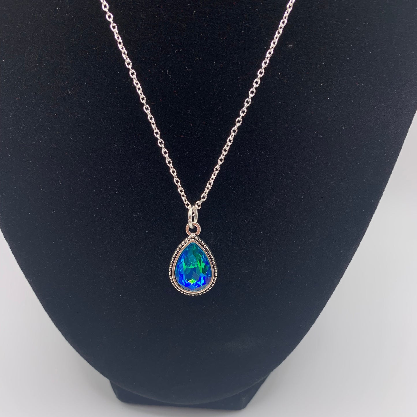 Silver Pear Shaped Necklace, Silver Tear Drop Necklace, Blue Rhinestone Necklace, Silver Necklace, Tear Drop Necklace, Pear Shaped Necklace, Colorful Necklace